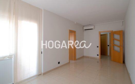 Tu nuevo hogar de 3 dormitorios con balcón en el centro de Sant Josep