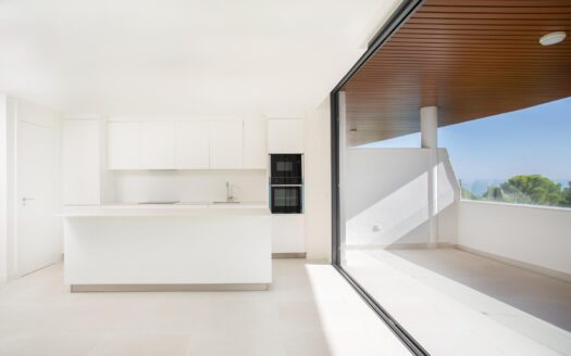 Espectacular apartamento con vistas al mar en el Higuerón · Llave en mano