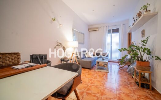 Luz, terraza y un espacio para crear en el corazón de Gràcia Nova