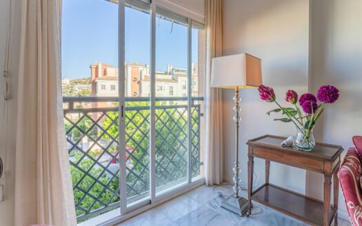 Piso de 123m2 con 3 habitaciones en Parque Clavero (Málaga)